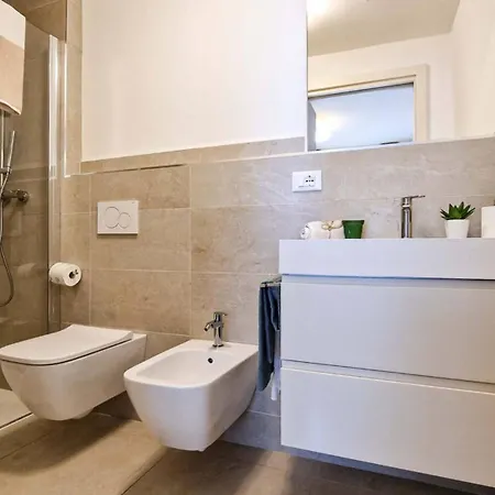 Appartamento Azure Serenity Modern Sea View Flat With Pool Bibione