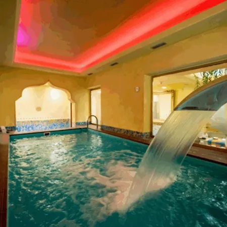 Azure Serenity Modern Sea View Flat With Pool Appartamento Bibione