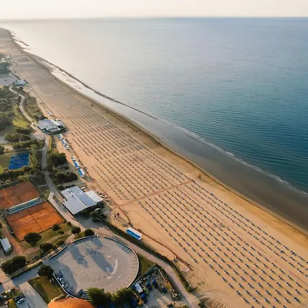 Appartamento Azure Serenity Modern Sea View Flat With Pool Bibione